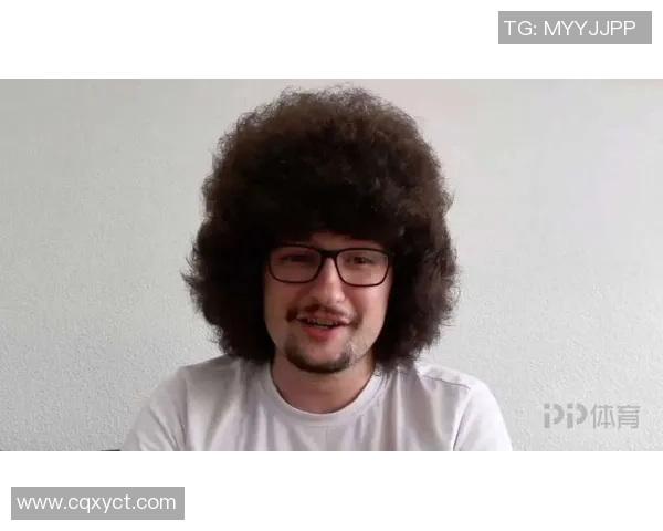 塞尔塔官推玩梗曼联：五连胜在手，做咱们的剪头哥就可以理发了